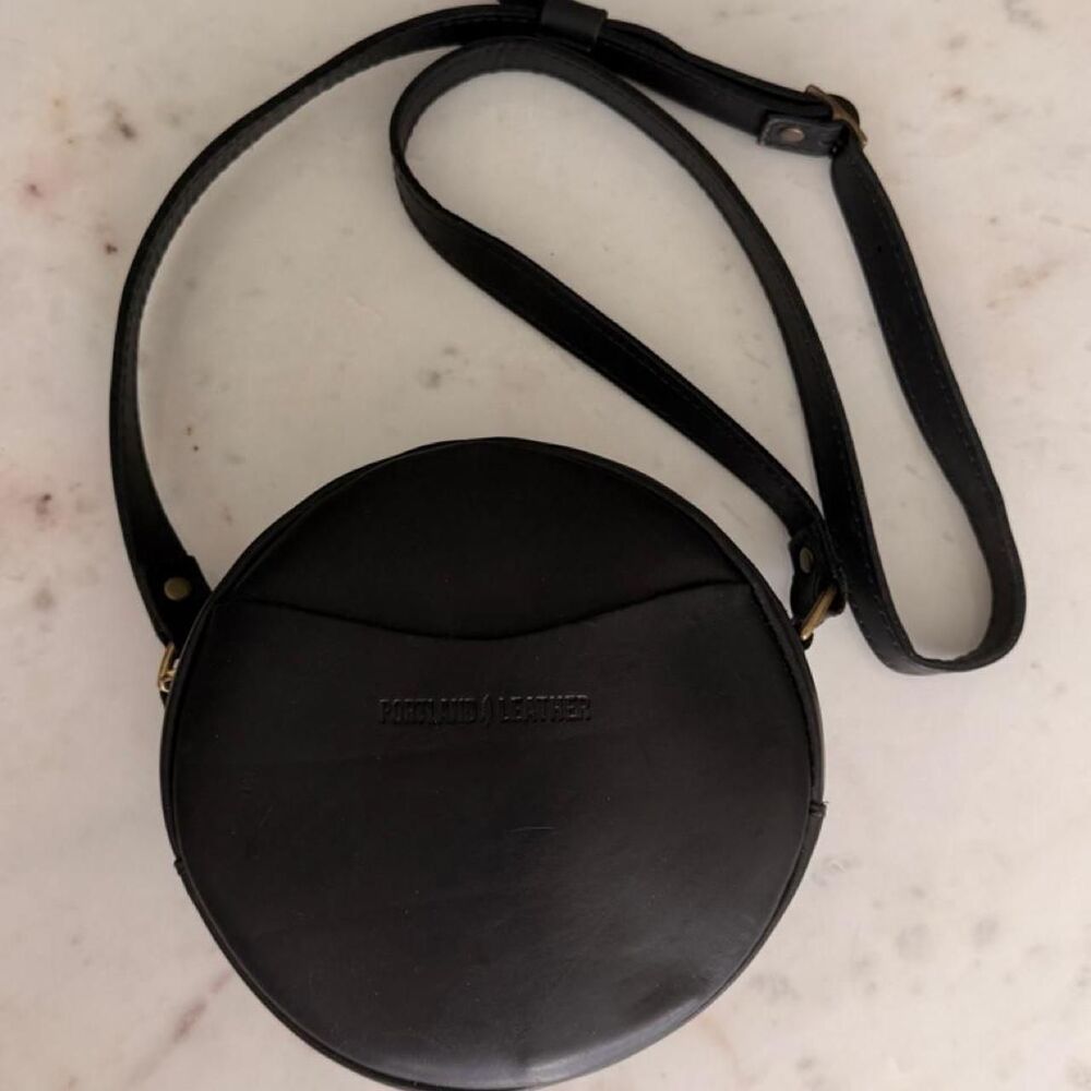Portland Leather Black Leather Round Crossbody Bag
